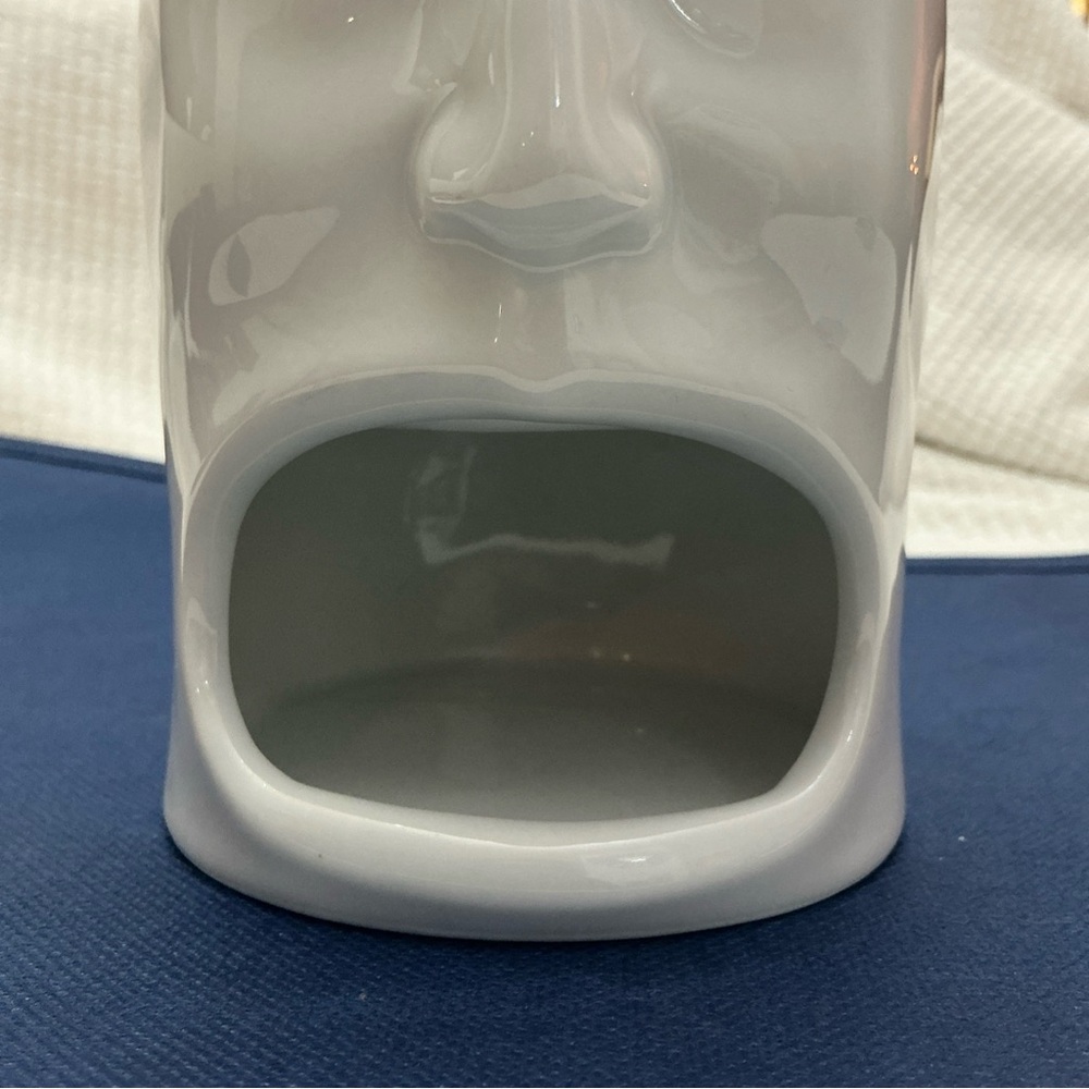 White Ceramic 10oz Face Mug and cookie holder